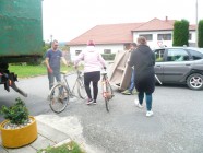 Svoz velkoobjemového a nebezpečného odpadu v obci - 9.10.2020