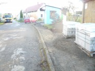 ÚPRAVA VEŘEJNÉHO PROSTRANSTVÍ U ČEKÁRNY V KUTŘÍNĚ