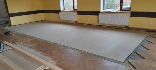Oprava parket  - obecní sál